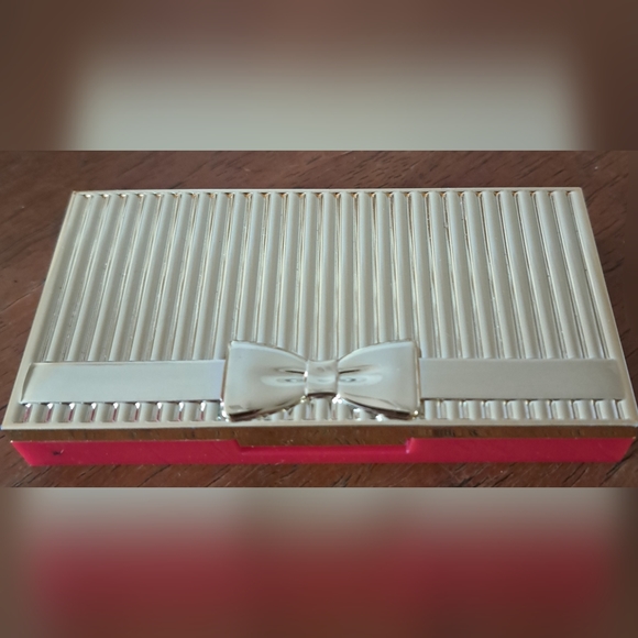 Pure Color Envy Eyeshadow Palette in Glam - Picture 3 of 5